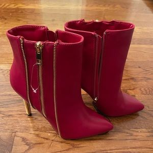 Red Nicole Miller NY Boots